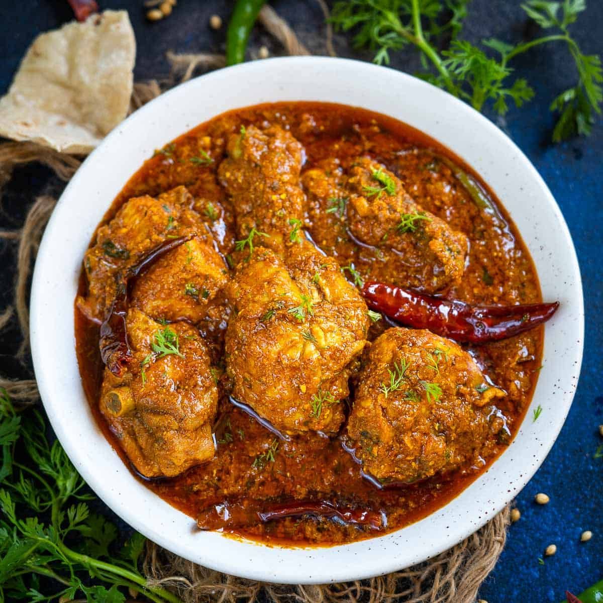 CHICKEN MASALA / CURRY