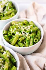 Pasta with Green Sauce