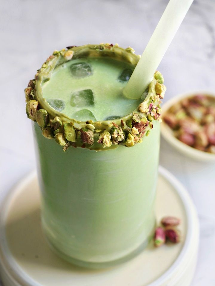 PISTACHIO MILK SHAKE